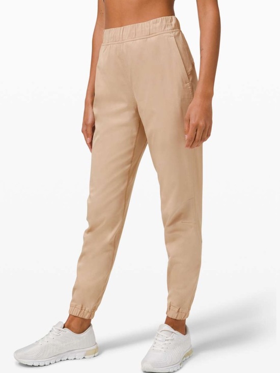 lululemon athletica Pants - Lululemon Adapted State Training Jogger size 10 W5DBPS